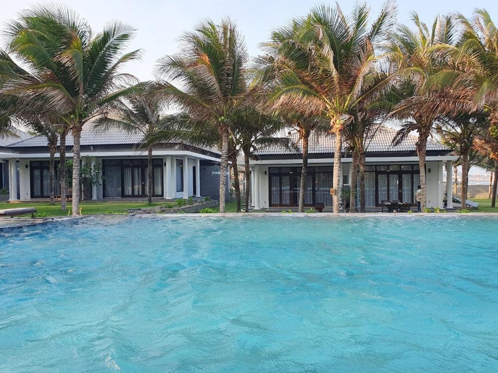 Starlight Villa Beach Resort 4